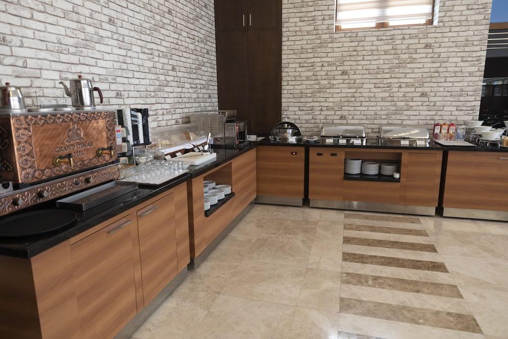 Grand Itimat Hotel Denizli  Buitenkant foto