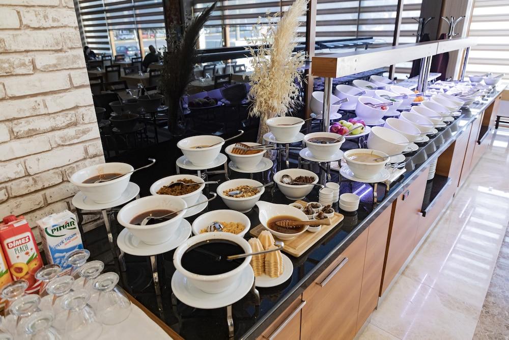 Grand Itimat Hotel Denizli  Buitenkant foto