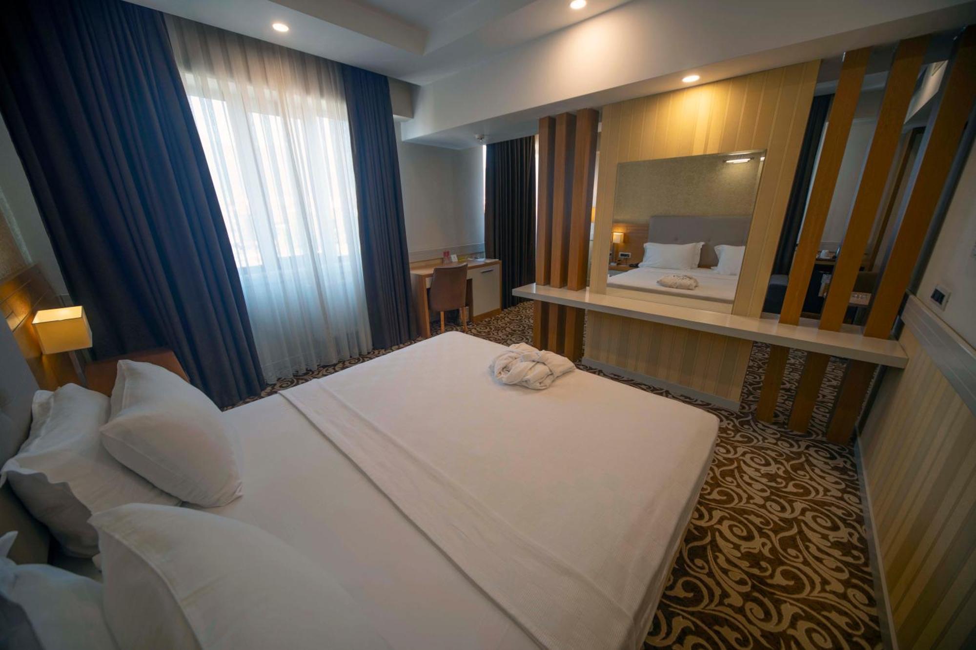 Grand Itimat Hotel Denizli  Buitenkant foto