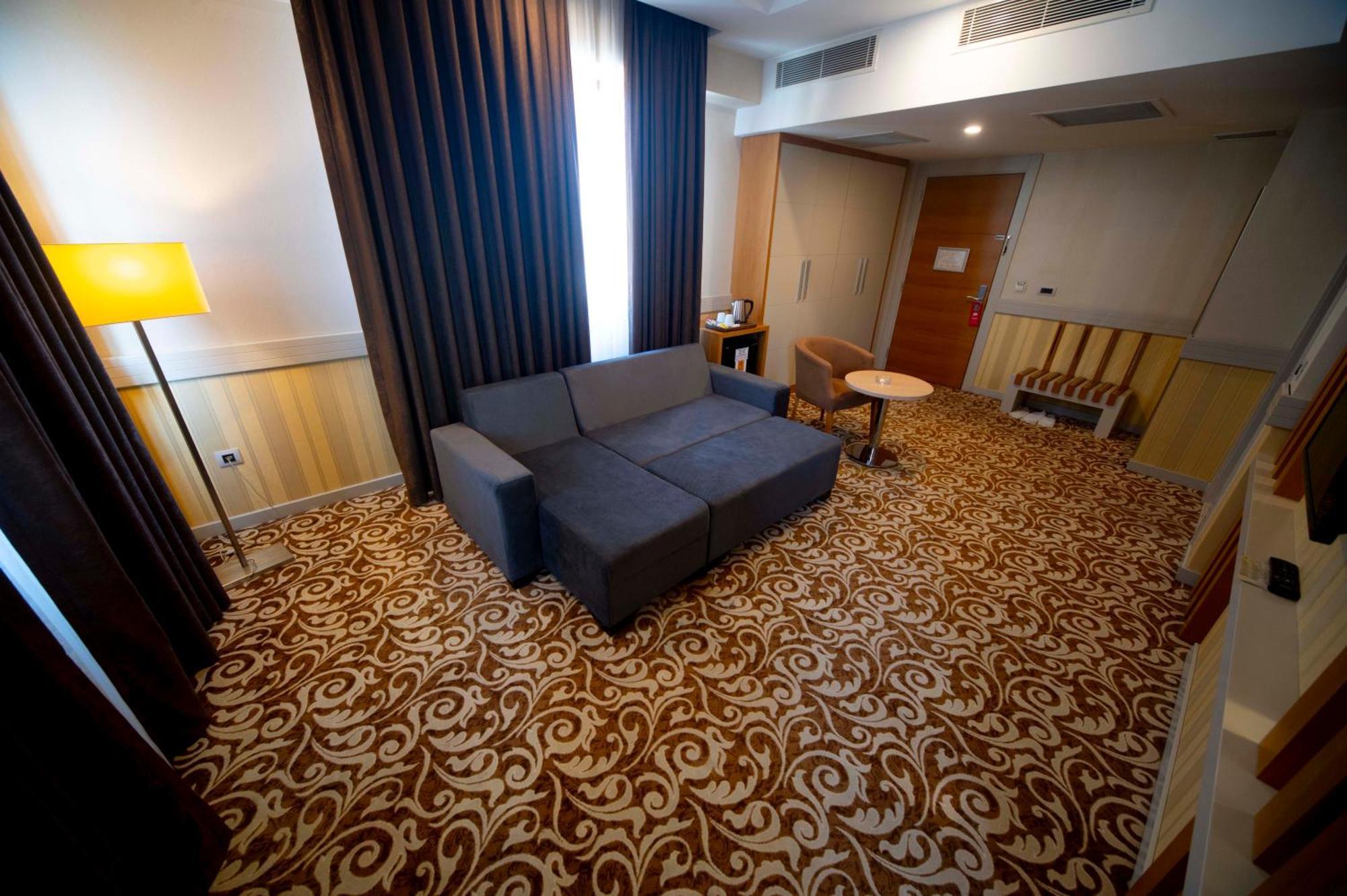 Grand Itimat Hotel Denizli  Buitenkant foto